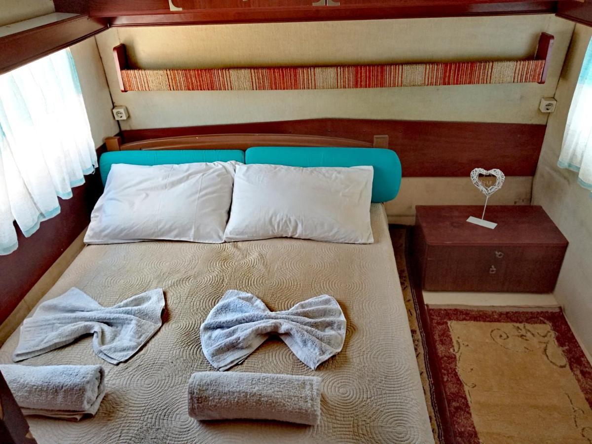 Caravan Fishing Spot Porto Roxa Άγιος Λέον Εξωτερικό φωτογραφία